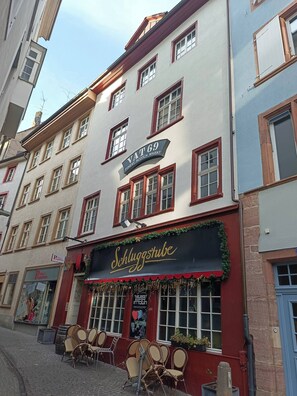 Habitación, 1 habitación | Restaurantes