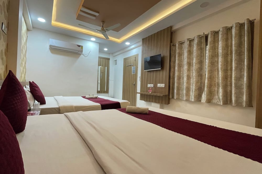 LOTO HOTEL MAHAKAL Ujjain Tower Chowk