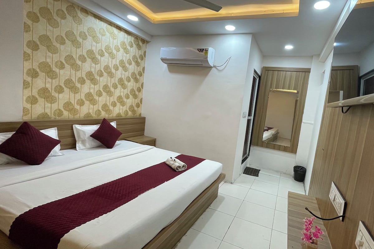 Family Quadruple Room, City View | Free WiFi