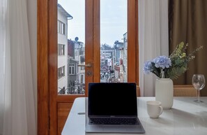 Interior - Acme Studio 2 (İstanbul)