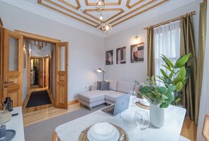 Smart TV - Acme Studio 2 (İstanbul)