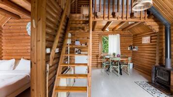 Chalet, 1 Bedroom, Patio, Hill View | Free WiFi