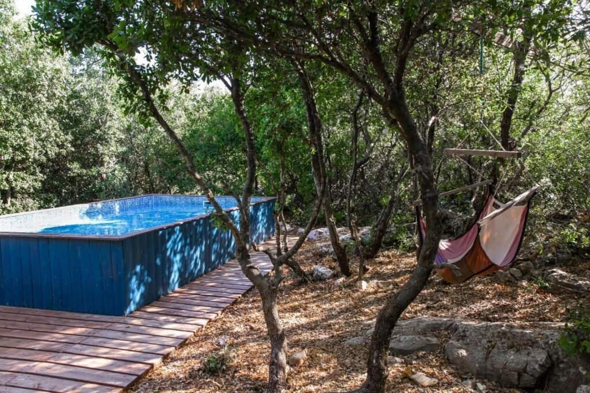 Piscine extérieure (ouverte en saison)