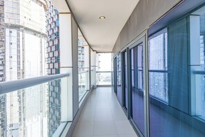 Interior - Superhost 1BR DAMAC Towers Paramount (Dubai)