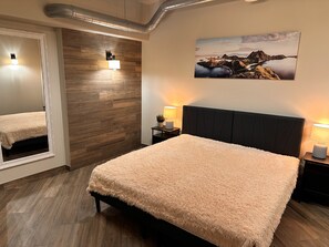 3 chambres, fer et planche à repasser, accès à Internet, literie fournie