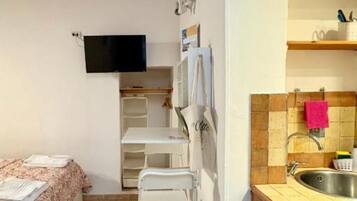 1 Schlafzimmer, Bügeleisen/Bügelbrett, WLAN, Bettwäsche