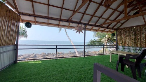 Beach front private villa for family