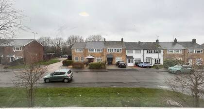 Room-charming Essex Guest Room Comfort,