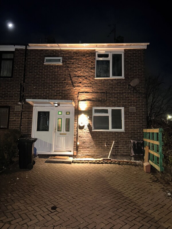 Charming 4-bedroom House Rental In Basildon, Uk - Basildon