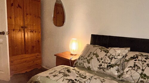 Room-serene Guest Room Retreat in Basild