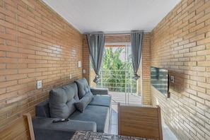 Apartment, Smoking | 2 bedrooms - Apto Perto da Praia Com Piscina e Churrasqueira (Penha)