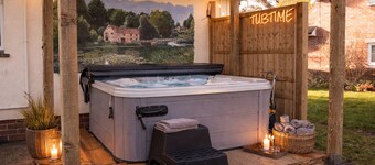 Delightful 3-bedroom bungalow in charming Sturminster Newton