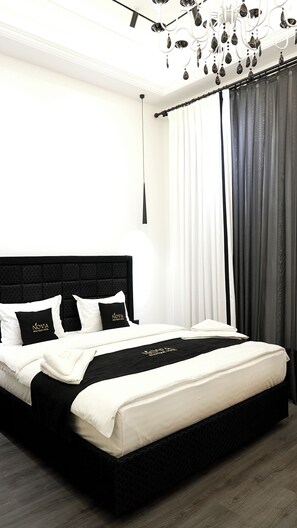 Luxury-Zimmer | Hochwertige Bettwaren, Pillowtop-Betten, Minibar, kostenloses WLAN