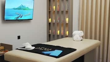 Sauna, steam room, sports massages, massages