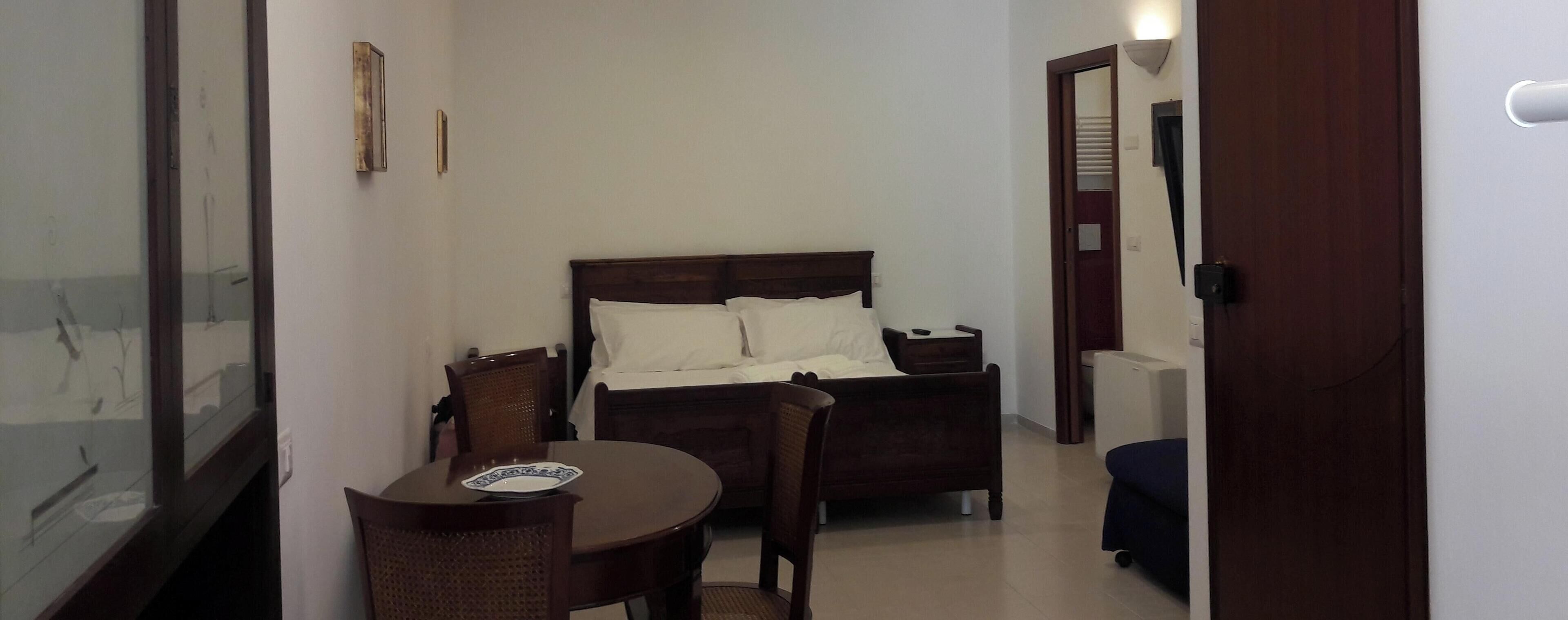 Muebles diferentes y wifi gratis 