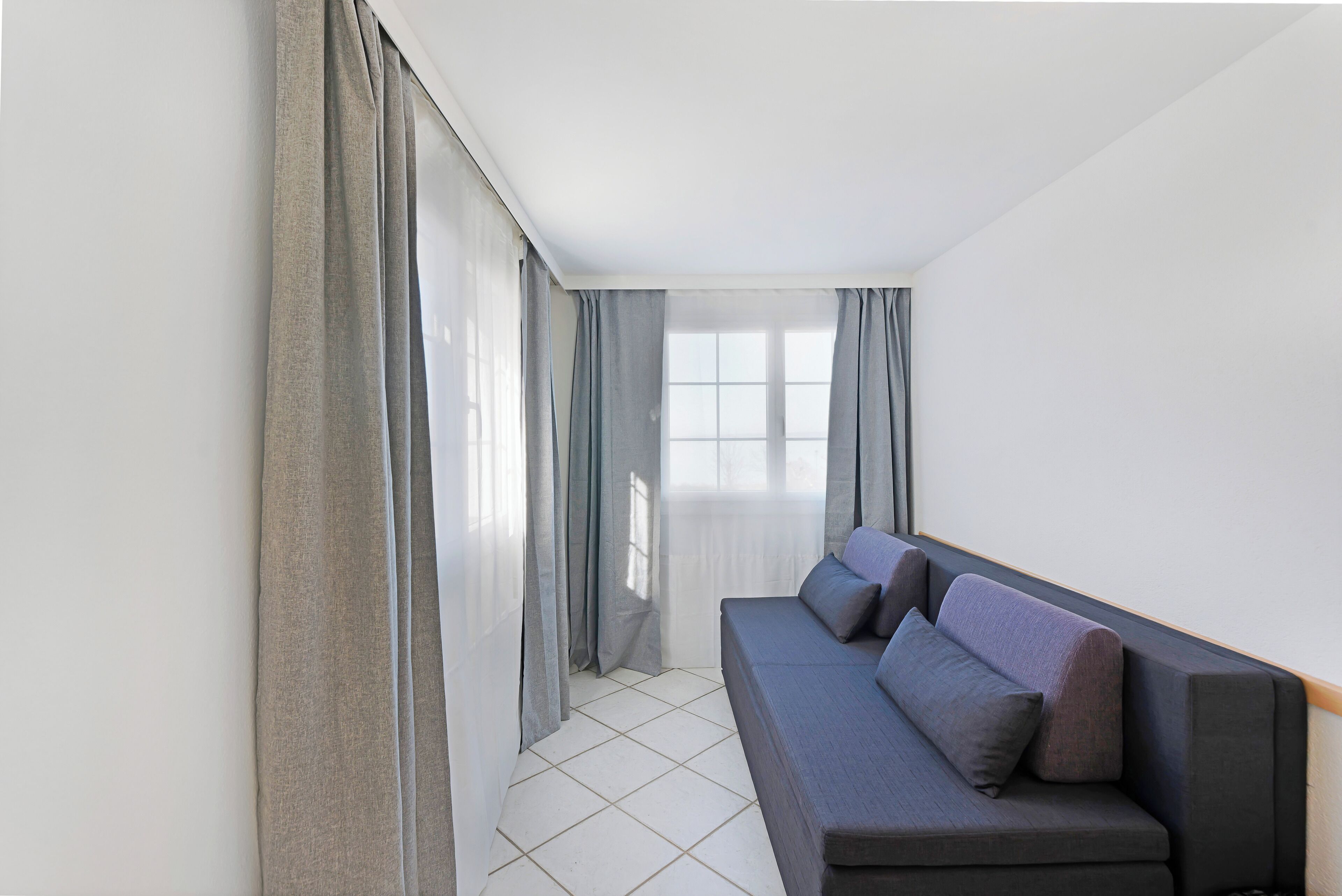 Superior Studio | Living area