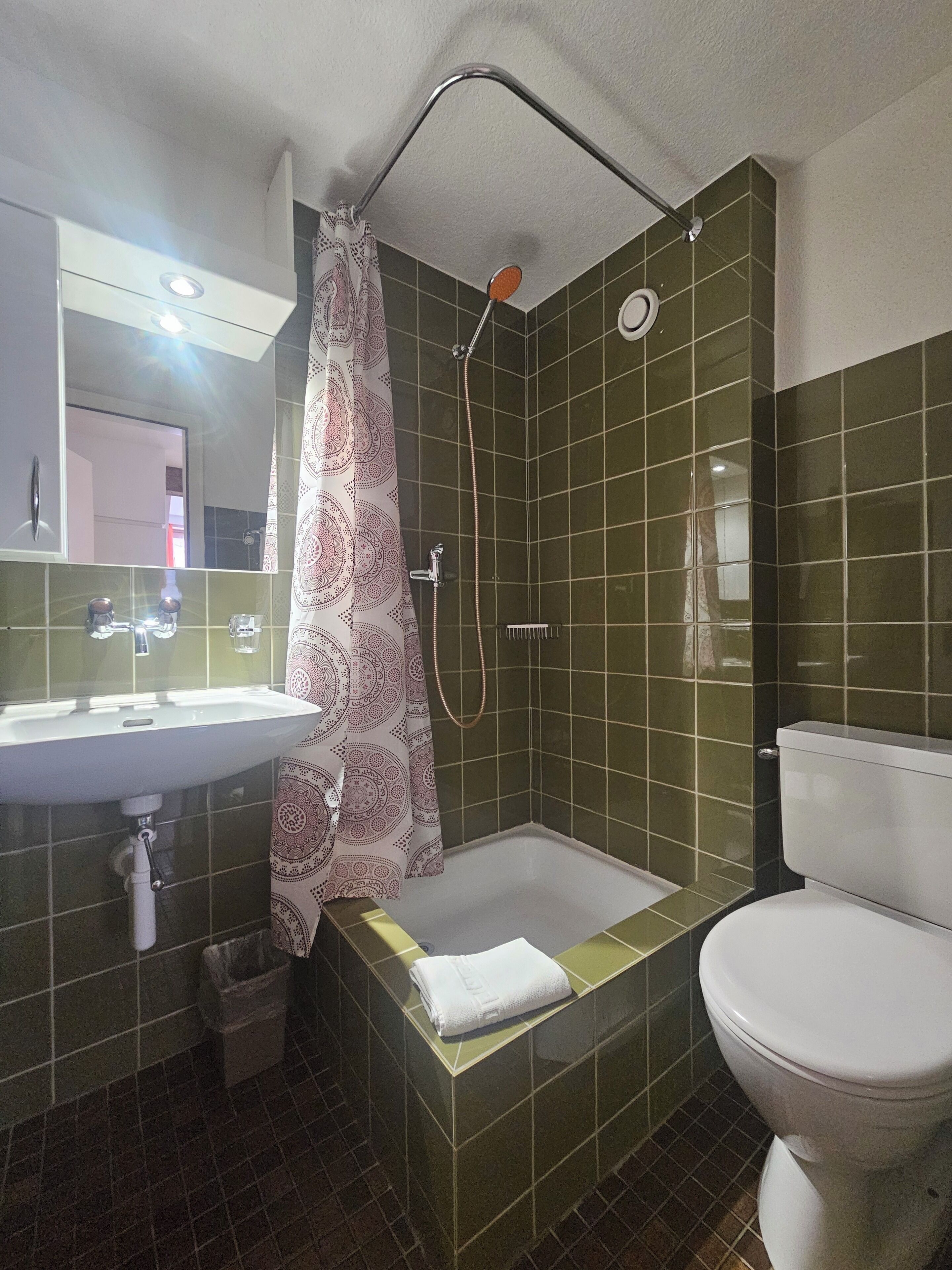 Chambre Double | Salle de bain