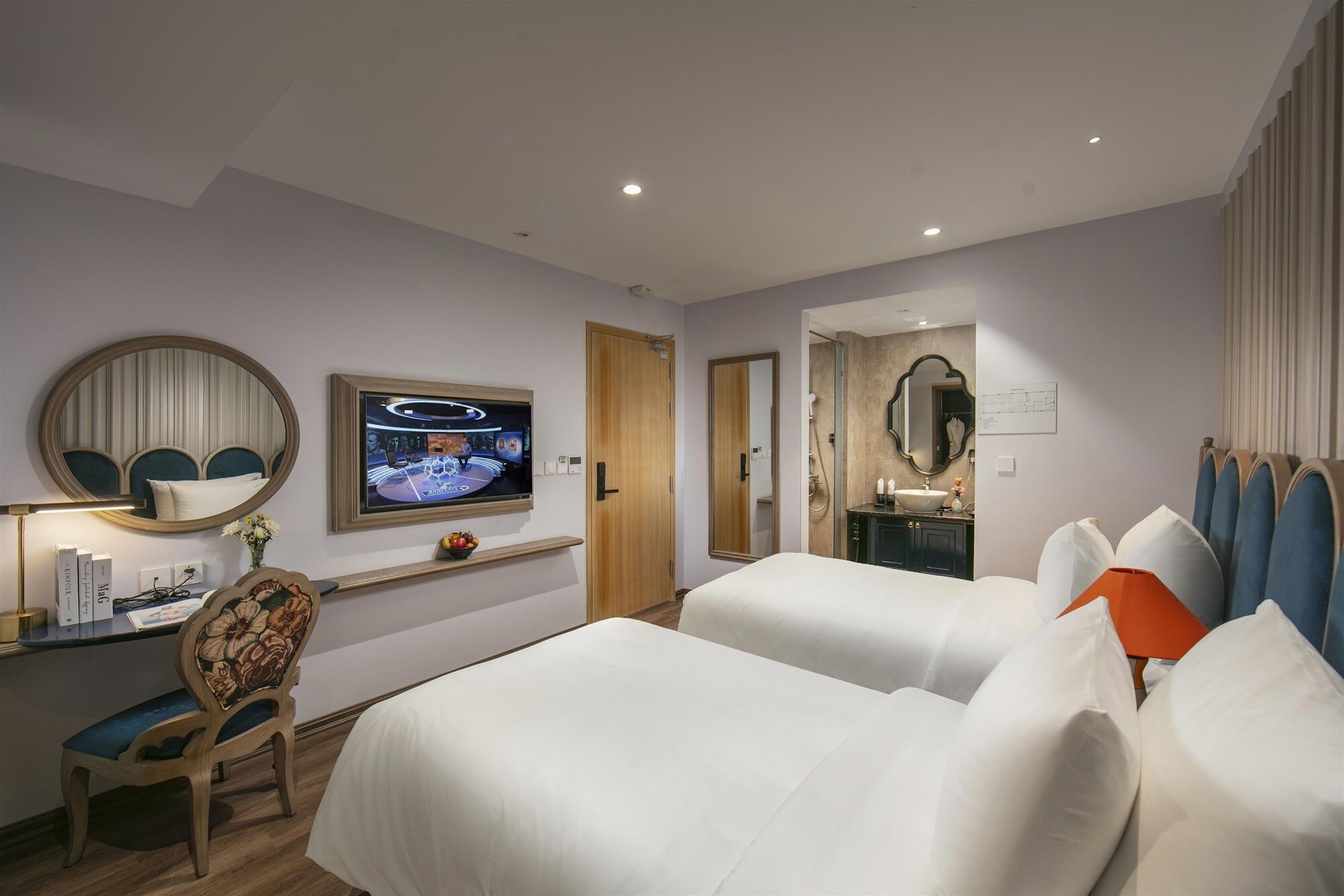 Camera Deluxe con letto matrimoniale o 2 letti singoli | Una cassaforte in camera, una scrivania, tende oscuranti