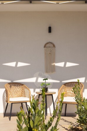 Terrace/patio - Magnificent Villa for 11 Guests – Two Villas Combined, Private Pools, Halkidiki (Nea Moudania)