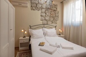 Apartment, City View | In-room safe, iron/ironing board, free WiFi - Dimore Apartments Trevisol (Rovinj)