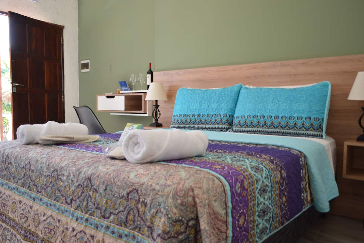 Deluxe Suite | Laptop workspace, free WiFi