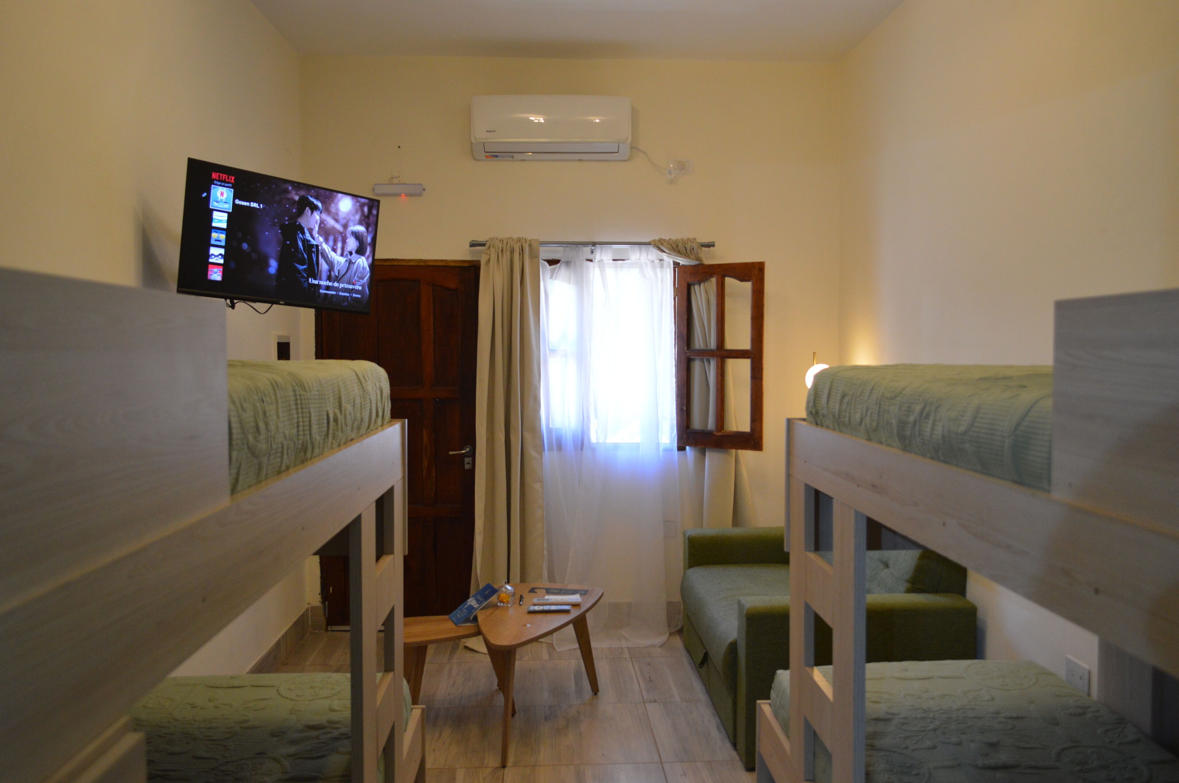 ベーシック ルーム マウンテンビュー | ノートパソコン用作業スペース、WiFi (無料)