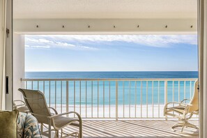 Property grounds - 2 bedroom,2 bath Gulf-front condo! (Destin)