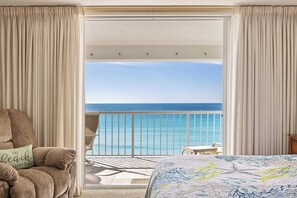2 bedrooms, iron/ironing board, free WiFi, bed sheets - 2 bedroom,2 bath Gulf-front condo! (Destin)