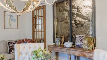 Cottage | Living room