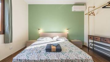 1 chambre, fer et planche Ă repasser, Wi-Fi, draps fournis
