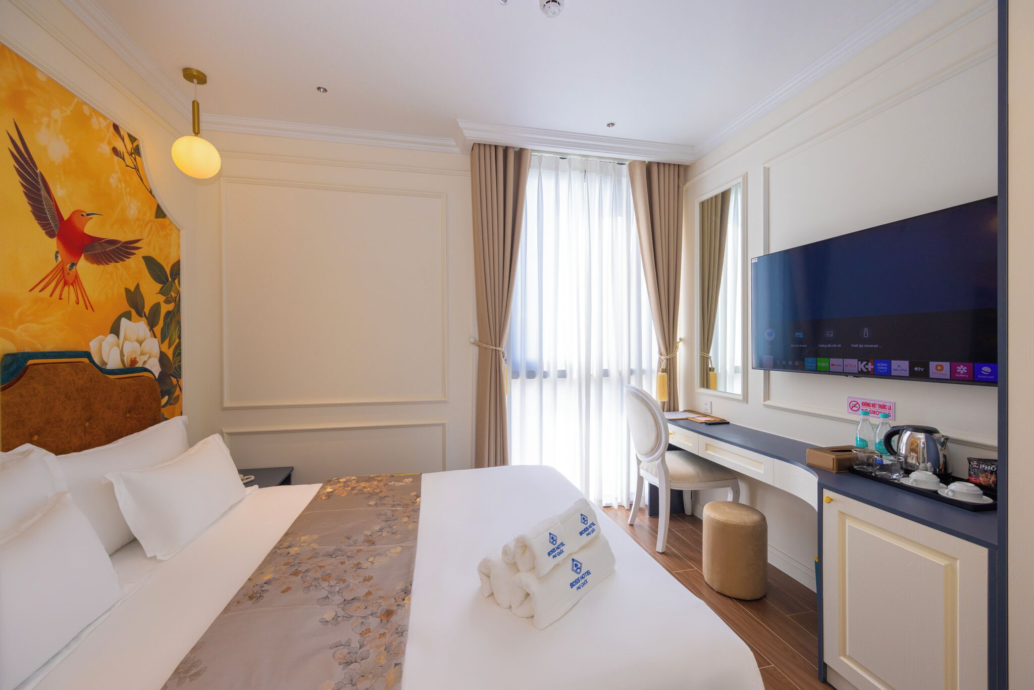 Coffres-forts dans les chambres, bureau, Wi-Fi gratuit, draps fournis