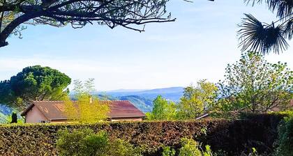 Dépendance cocooning bon standing Ampuis. Pets welcome!