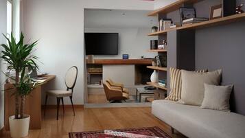 Luxury-Villa, Balkon, Stadtblick | Wohnbereich