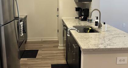 Mulan Escapes - Luxury Buckhead Gem - Free Parking