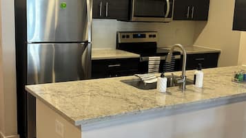 Microwave, oven, stovetop, coffee/tea maker