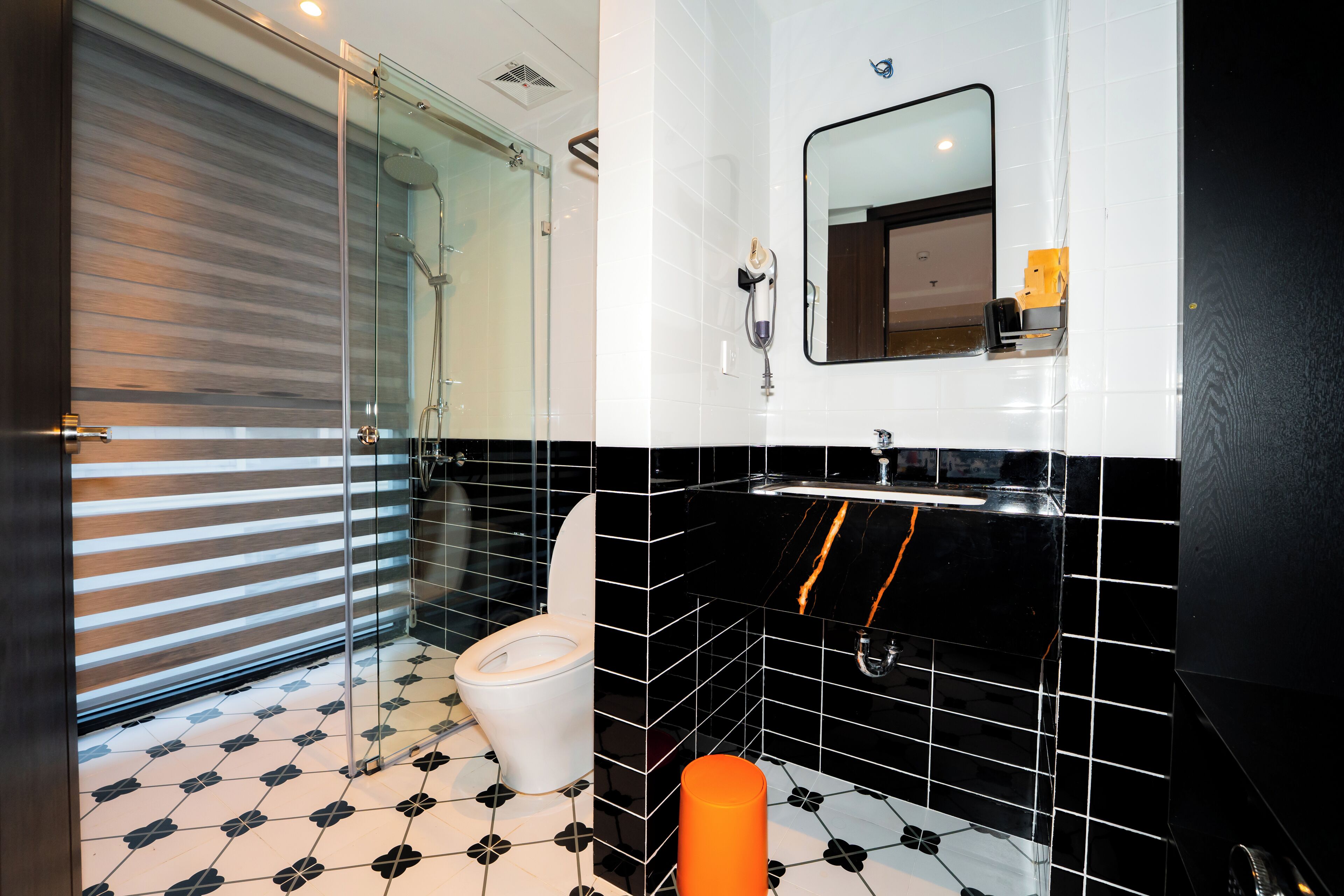 Grand-Studiosuite, Stadtblick | Badezimmer