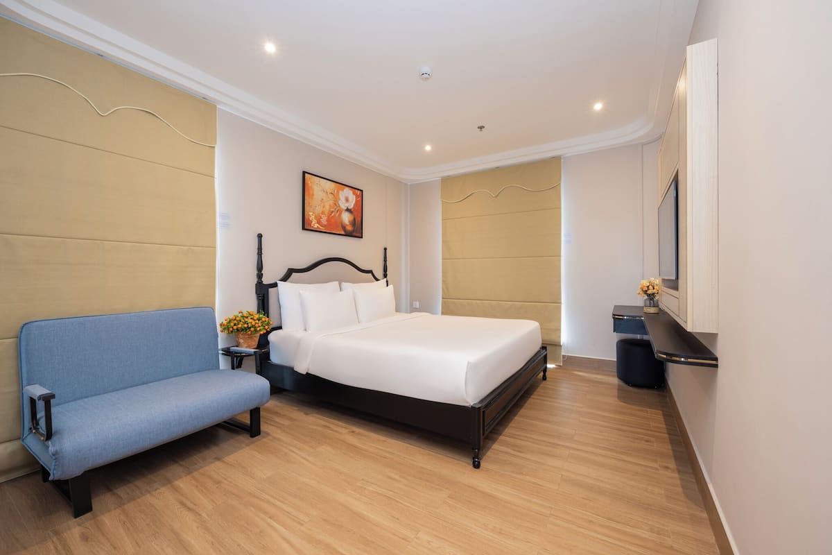 Chambre Deluxe double | Coffre-fort, rideaux dâobscurcissement, accĂšs au Wi-Fi (inclus)