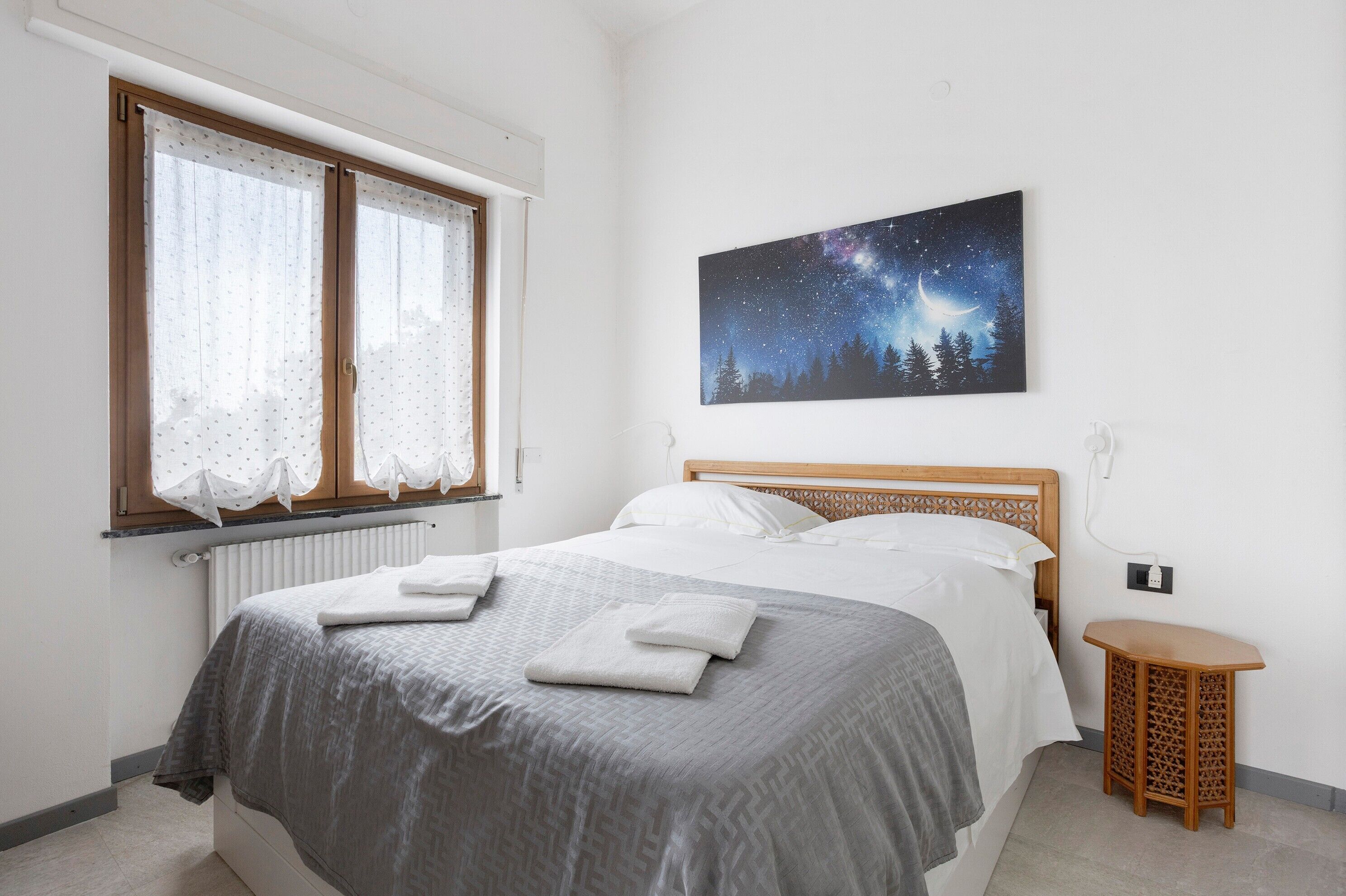 1 chambre, fer et planche à repasser, Wi-Fi, draps fournis