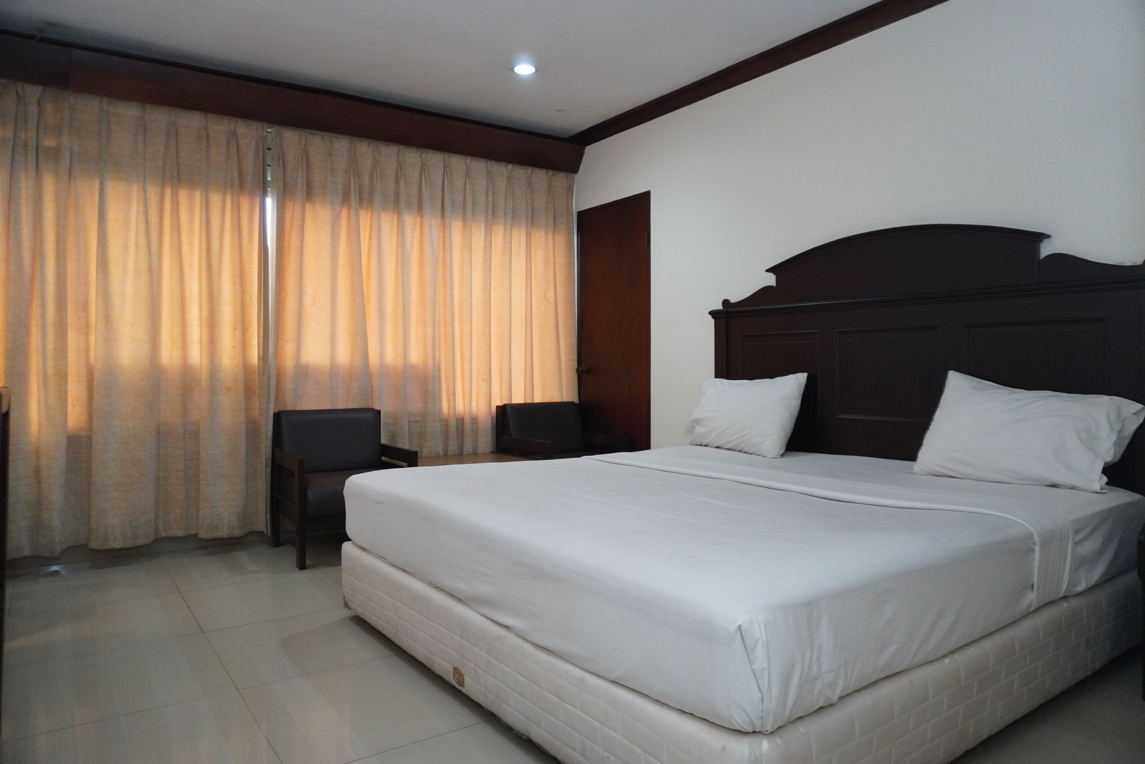 Habitación doble estándar, vista al lago | Wifi gratis 