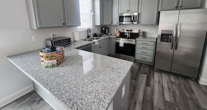 Welcome to Luxury at Snowmill. Charming 4-bedroom house in Woodruff. SC.