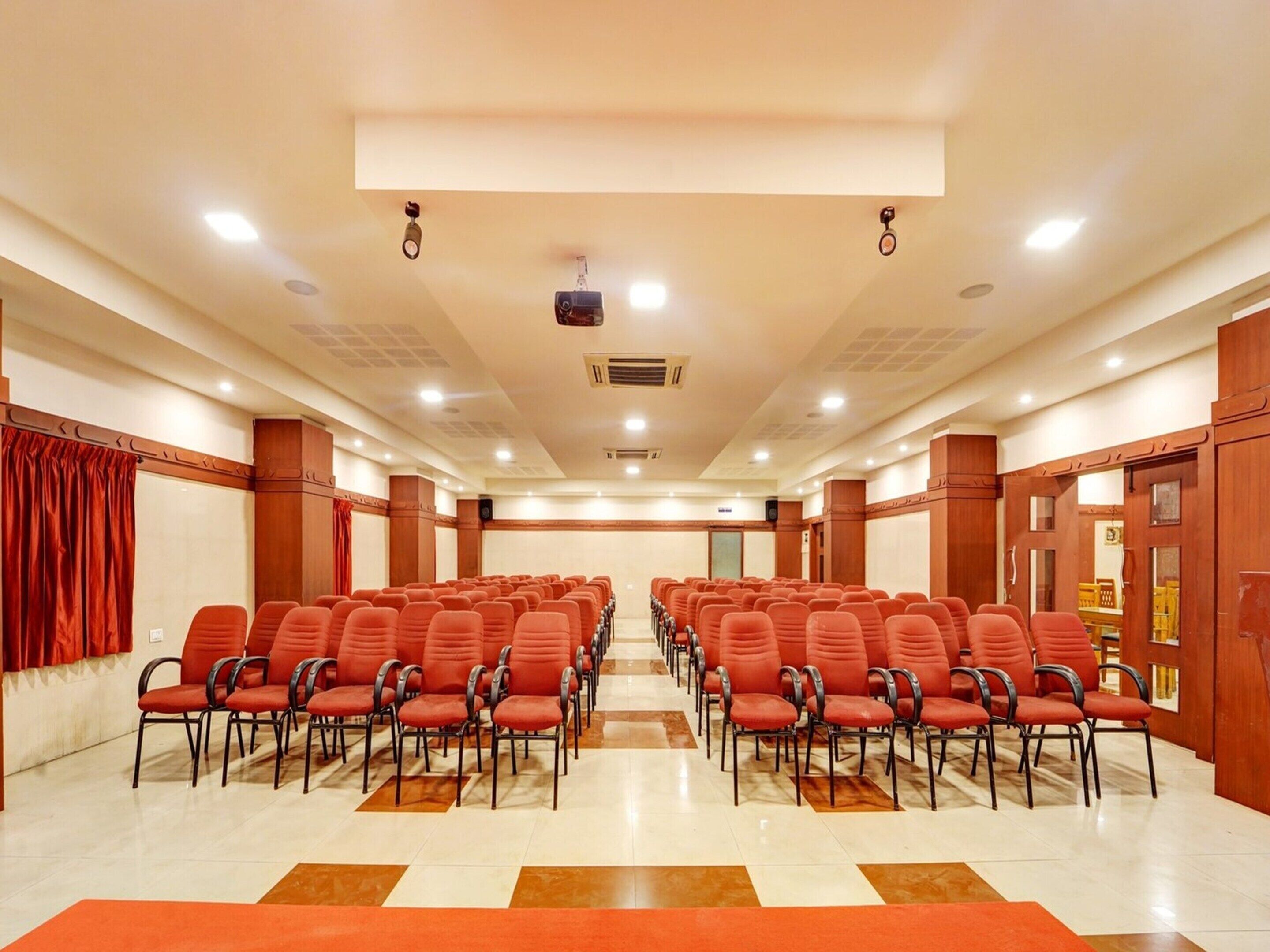 House | Meeting facility