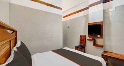 Collection O Skry Hotels Gandhipuram