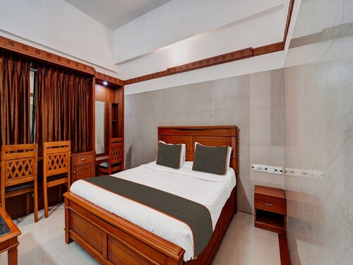 Collection O Skry Hotels Gandhipuram
