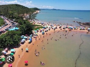 Beach - Apartment on Itaipava Beach - ES (Itapemirim)