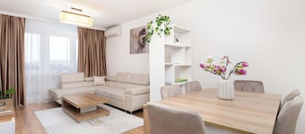 Familienappartement im Zentrum | 3 Schlafzimmer und Klimatisierung