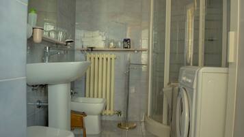Shower, bidet, towels