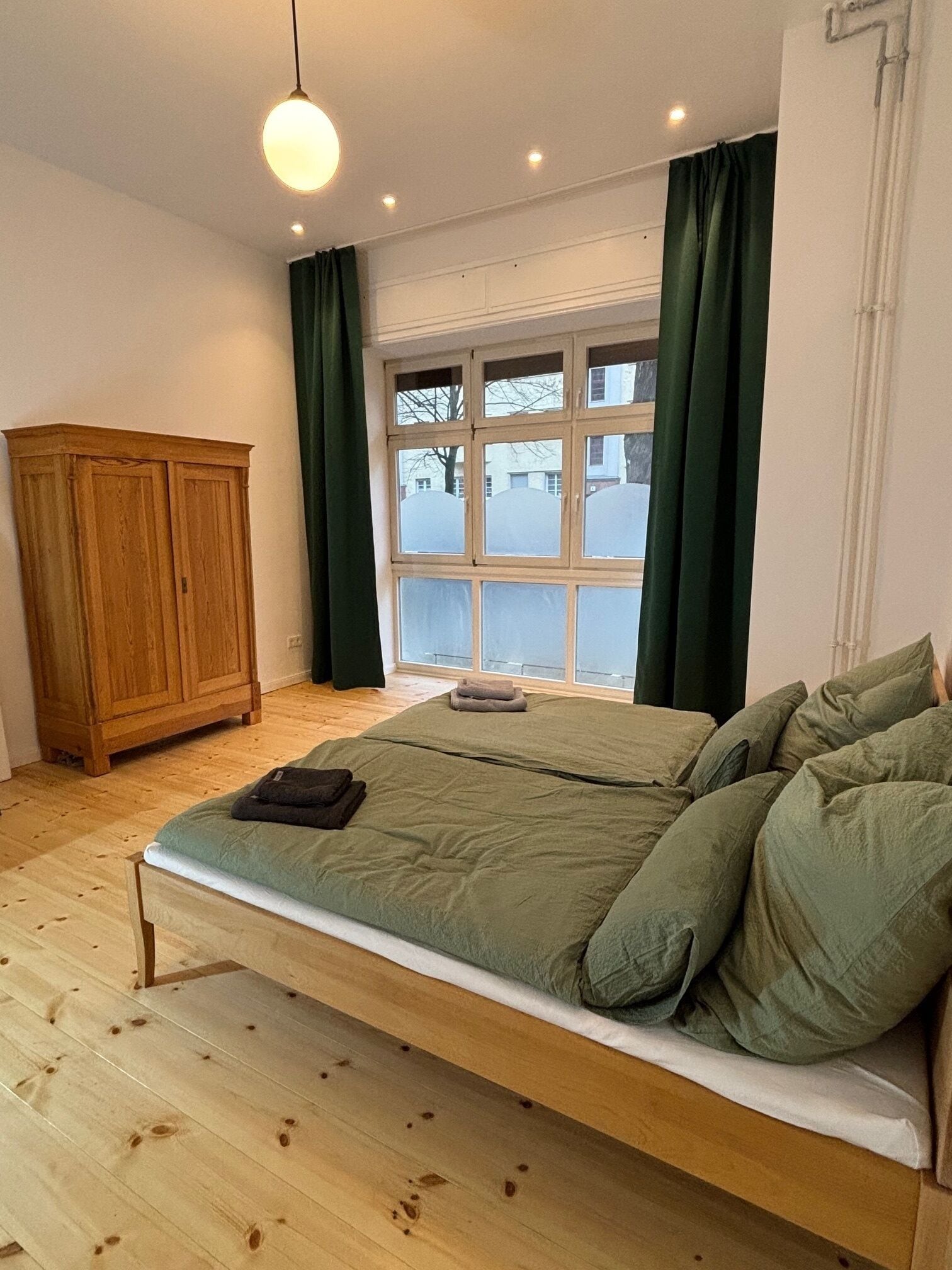 1 makuuhuone, silitysrauta/-lauta, Wi-Fi, vuodevaatteet