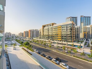 Exterior - Tranquil Studio Getaway in Meydan City (Dubai)