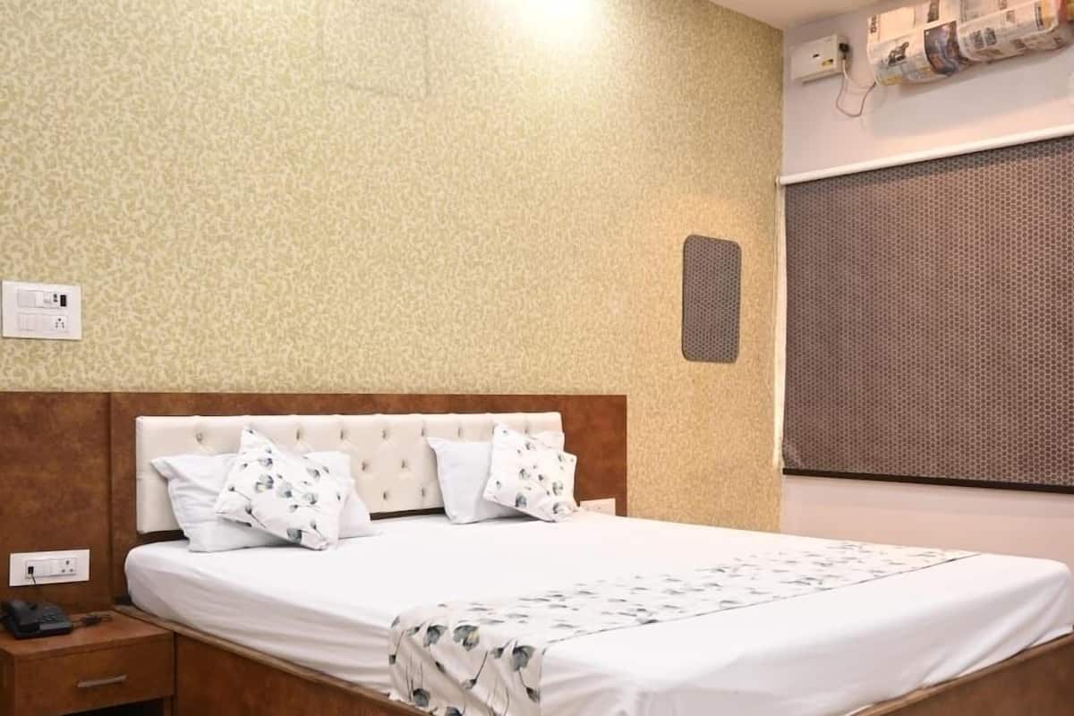 Deluxe Room | Free WiFi