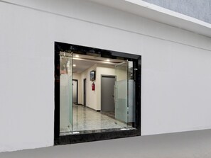 House | Reception - Townhouse Oak L B Nagar Metro Station (Hyderabad)